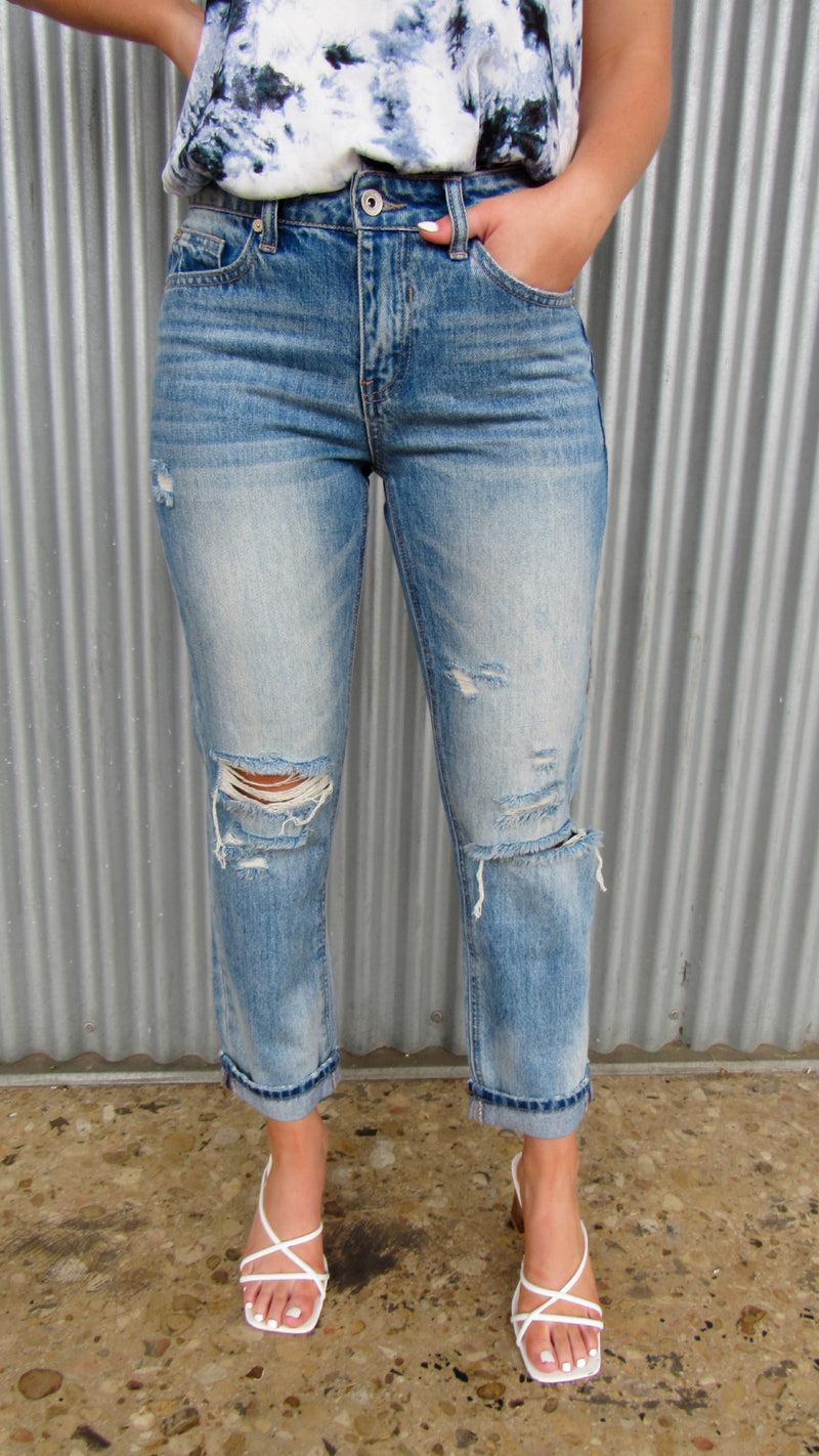KENZIE DISTRESSED BOYFRIEND DENIM
